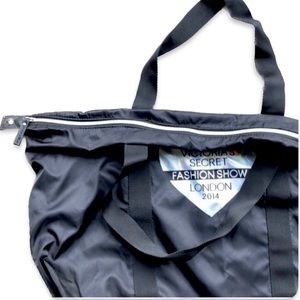NWOT 2014 Victoria’s Secret Bag